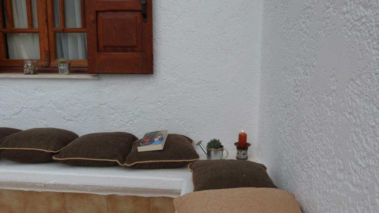 Villa Theathina Kalamaki  Esterno foto